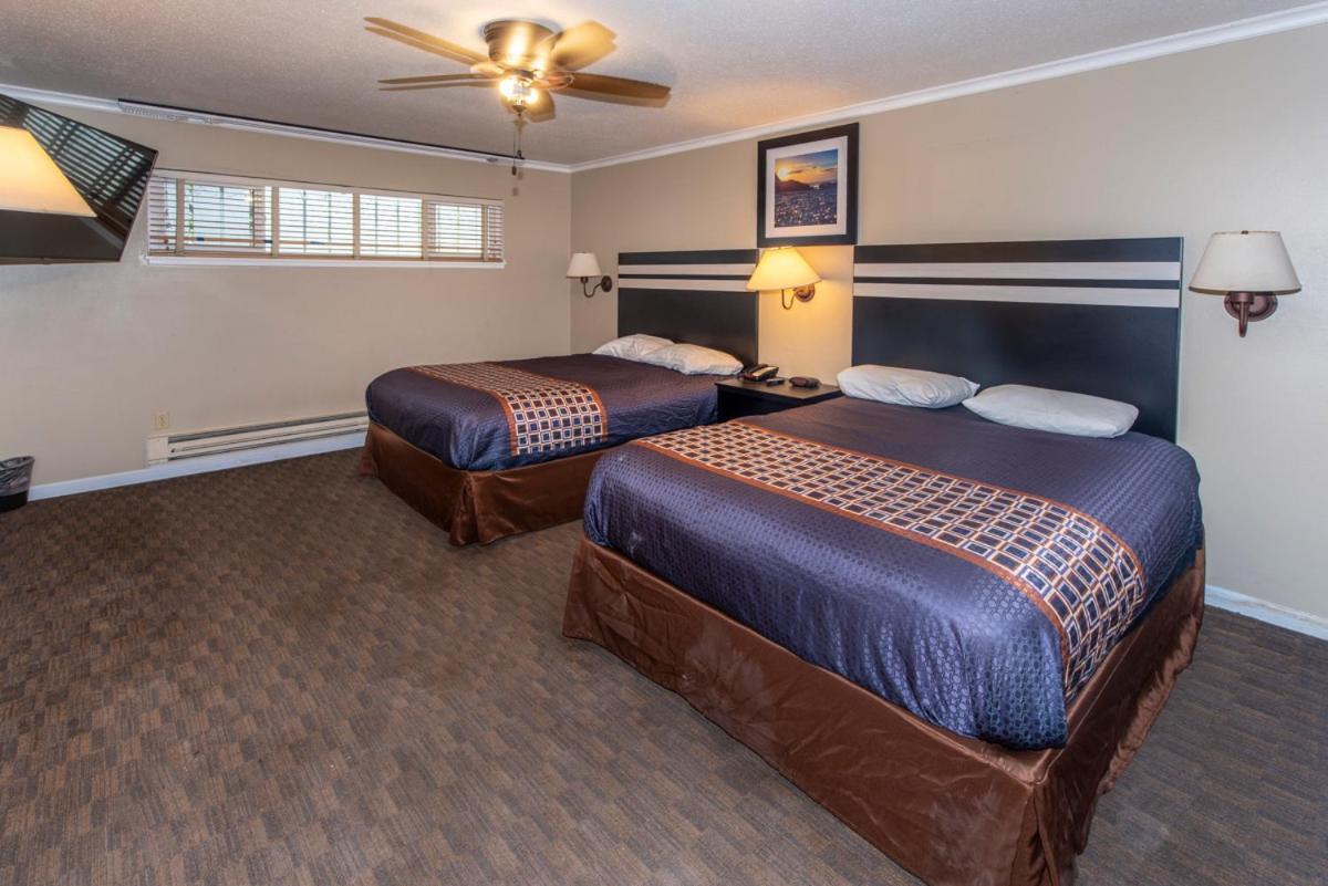 Surf Motel And Gardens Fort Bragg Exterior foto