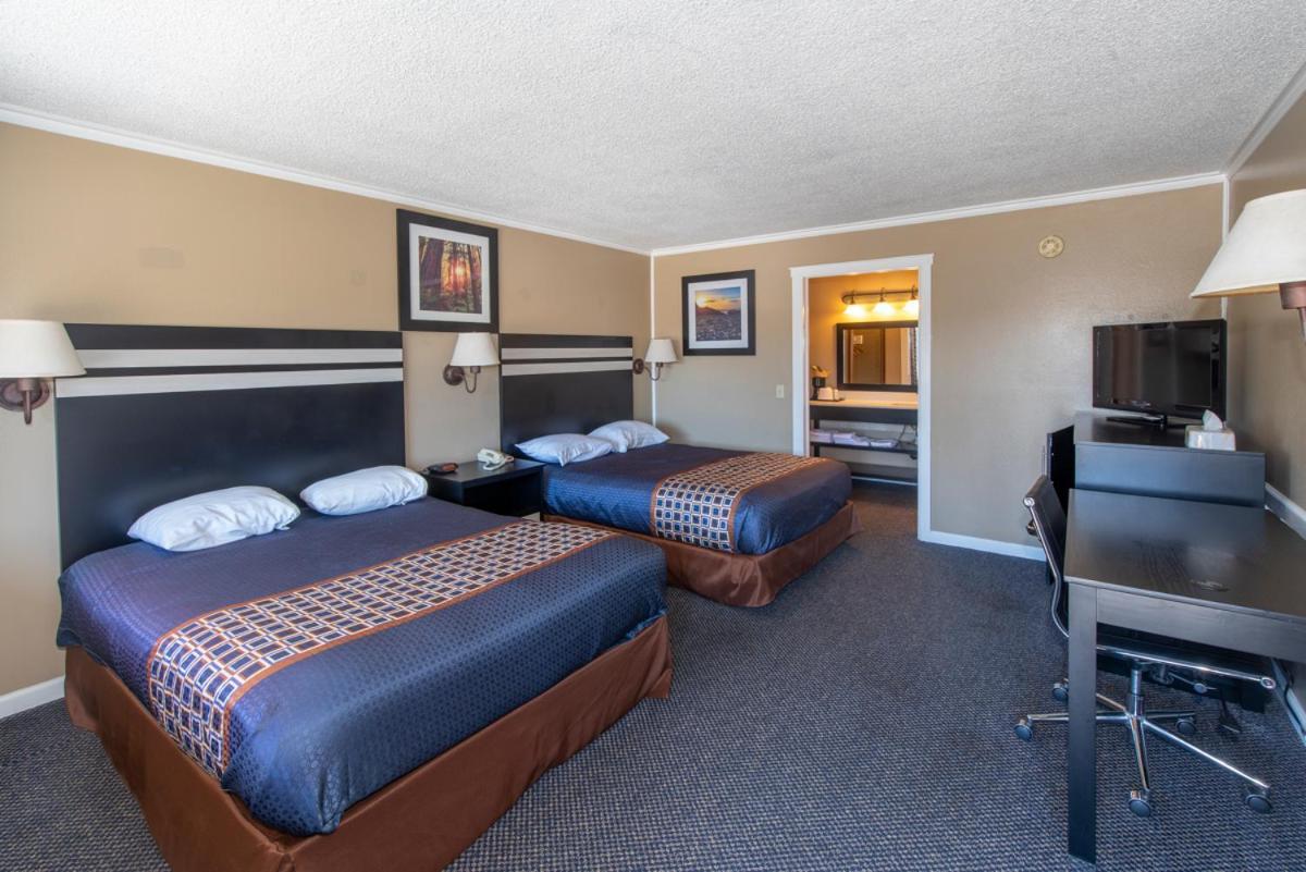 Surf Motel And Gardens Fort Bragg Exterior foto