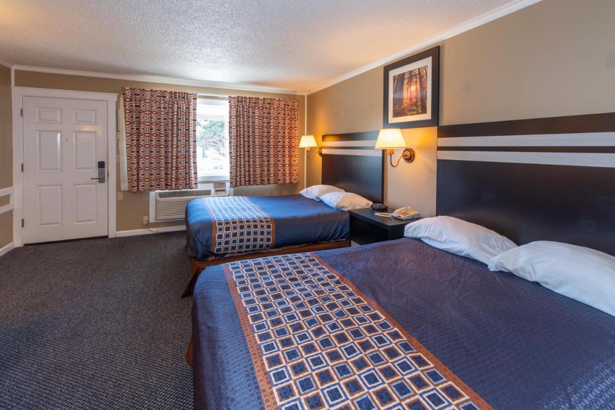 Surf Motel And Gardens Fort Bragg Exterior foto