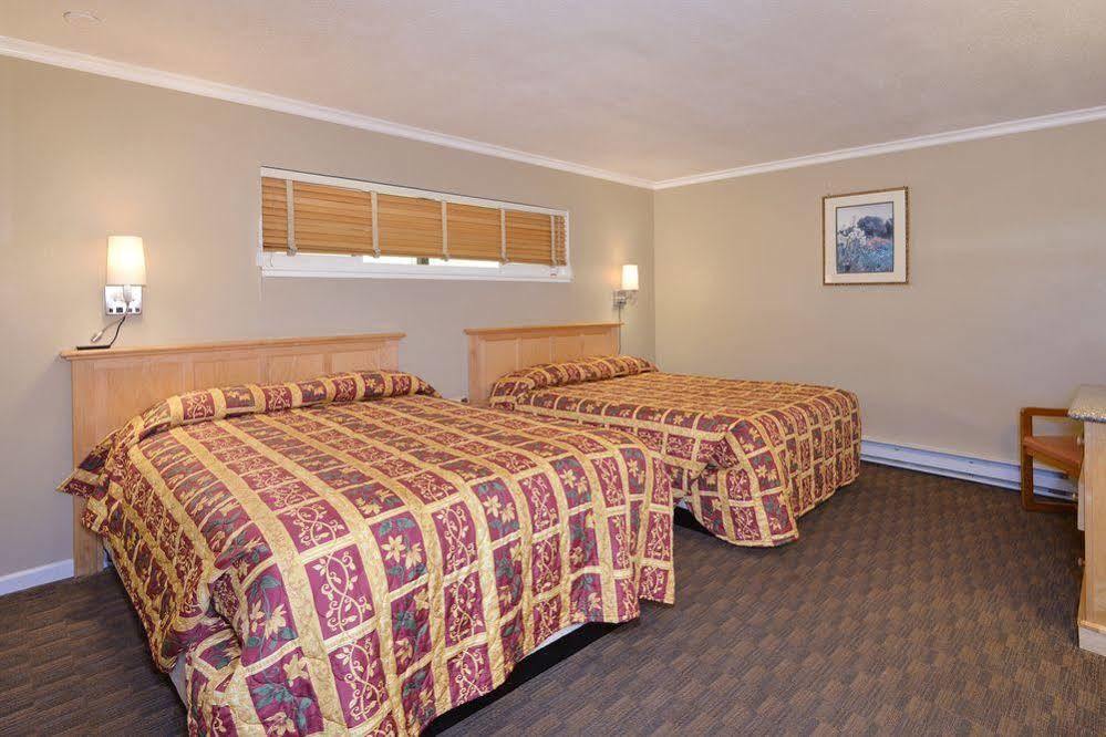 Surf Motel And Gardens Fort Bragg Exterior foto